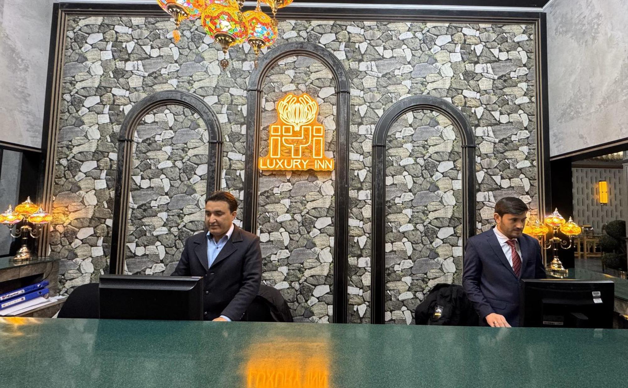 Iyi Luxury Inn Swat Saidu Sharif Exteriér fotografie