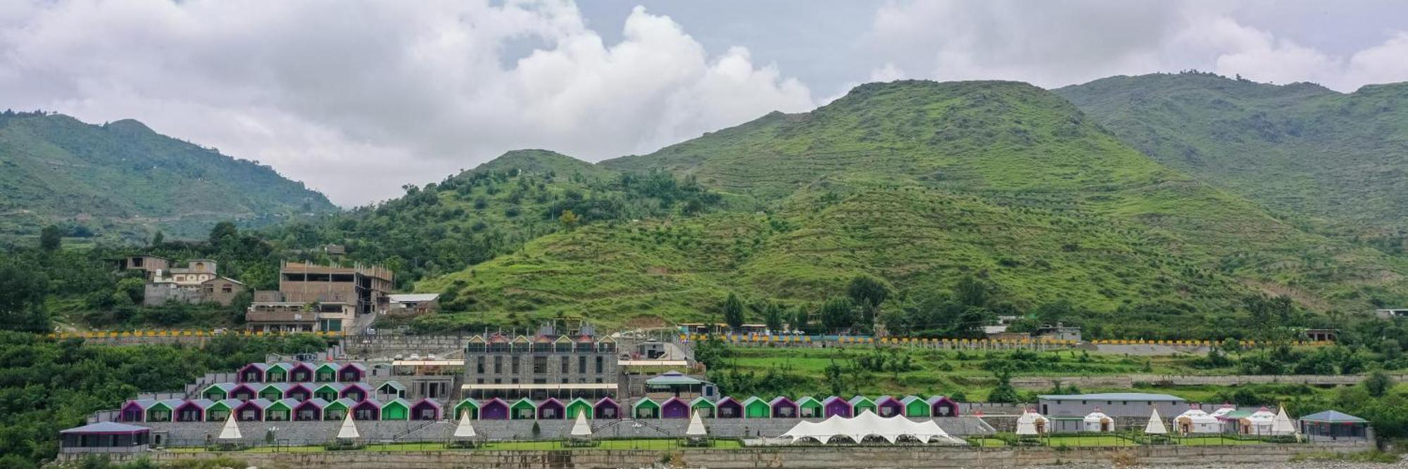 Iyi Luxury Inn Swat Saidu Sharif Exteriér fotografie