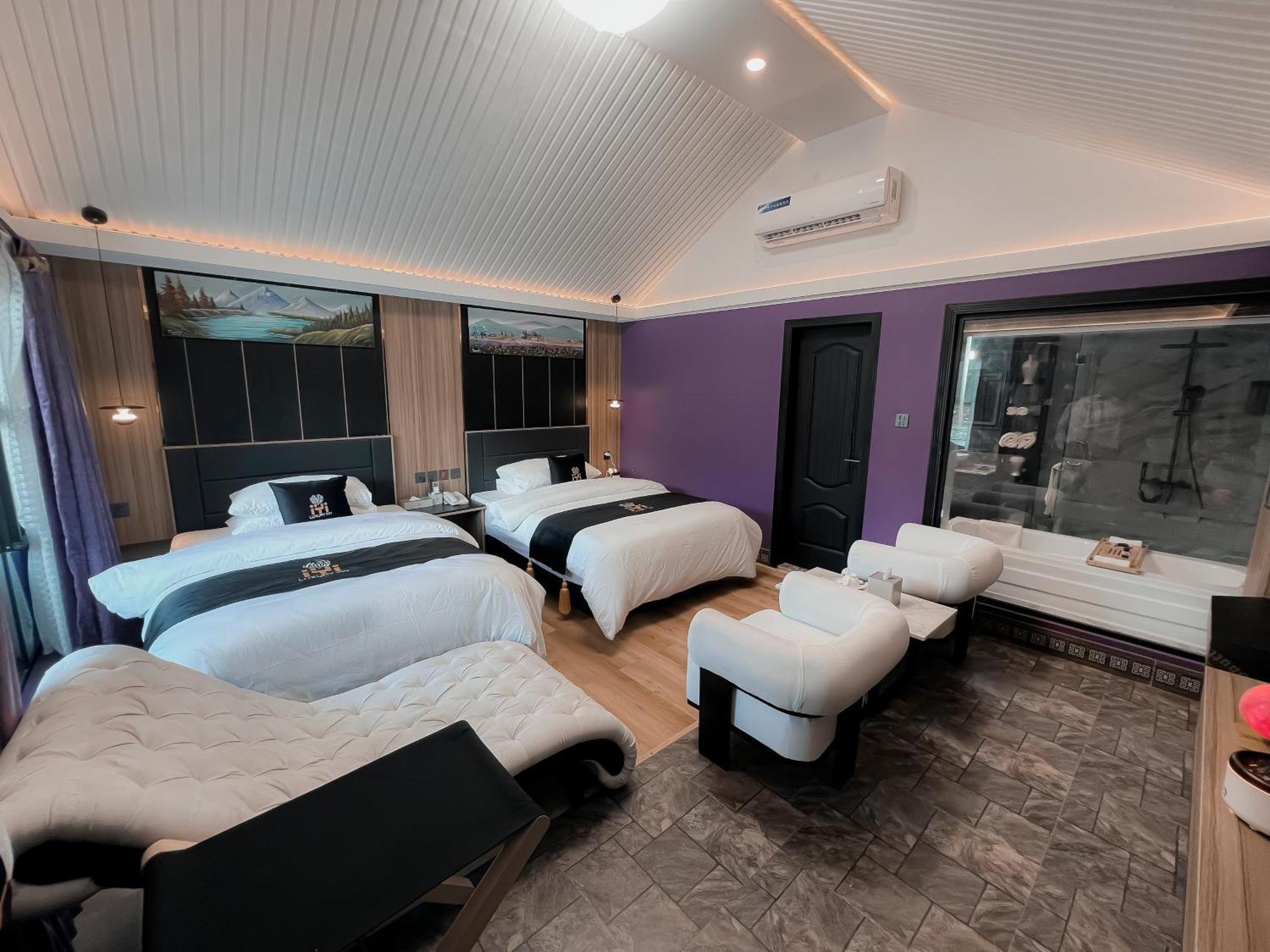 Iyi Luxury Inn Swat Saidu Sharif Exteriér fotografie